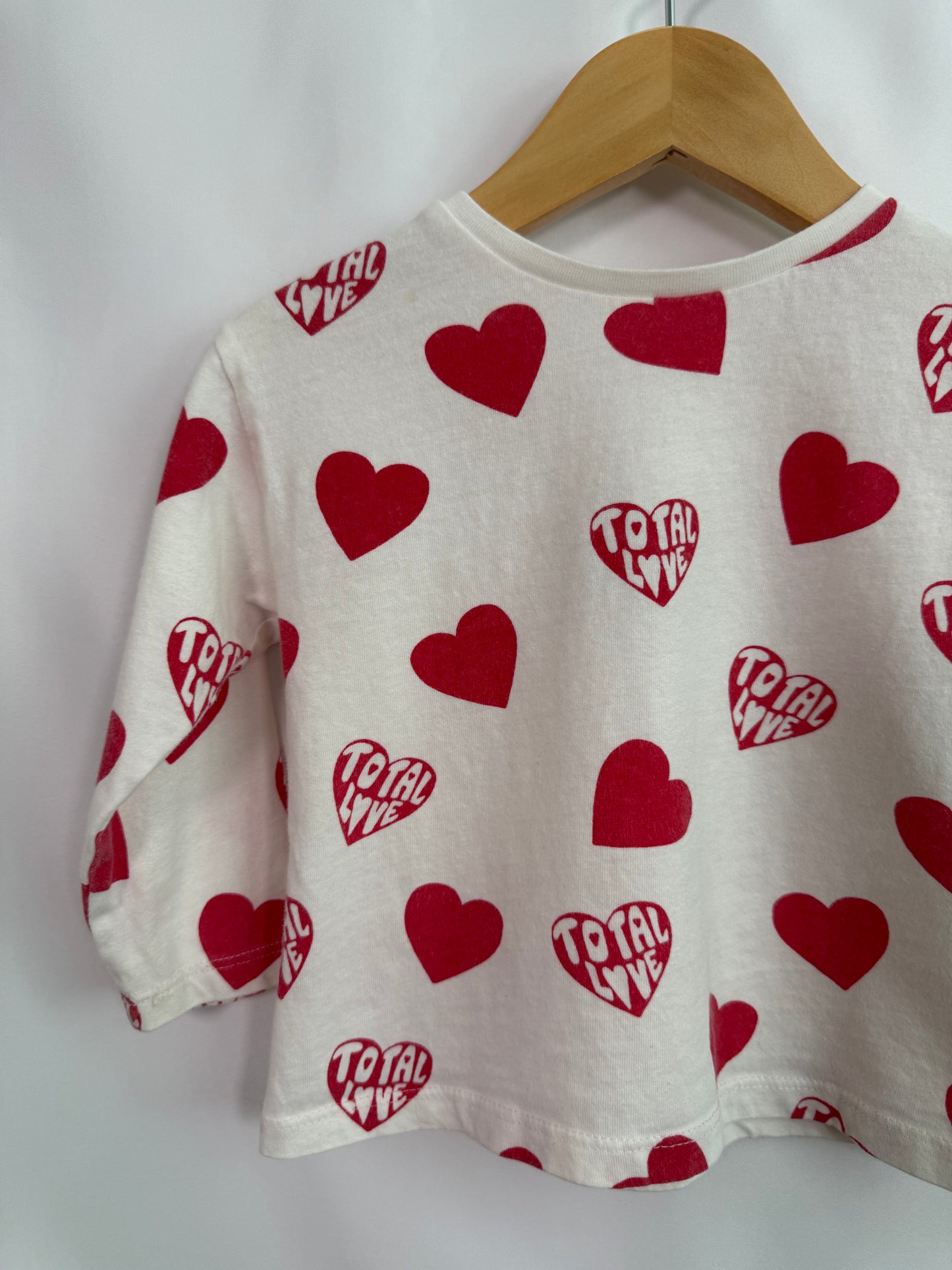 Zara love tee