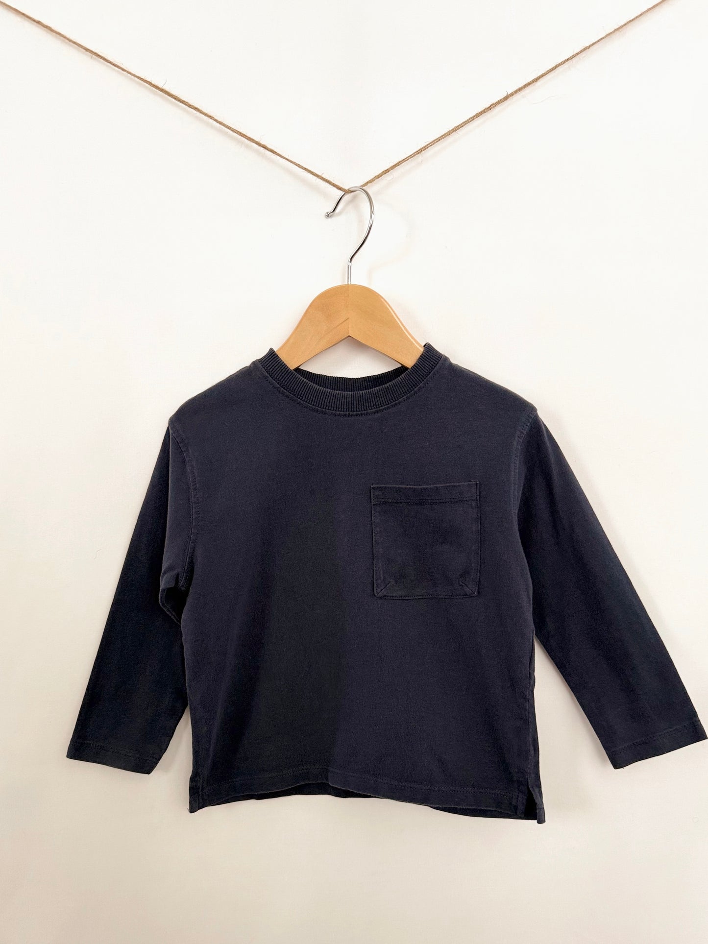 Zara Tee