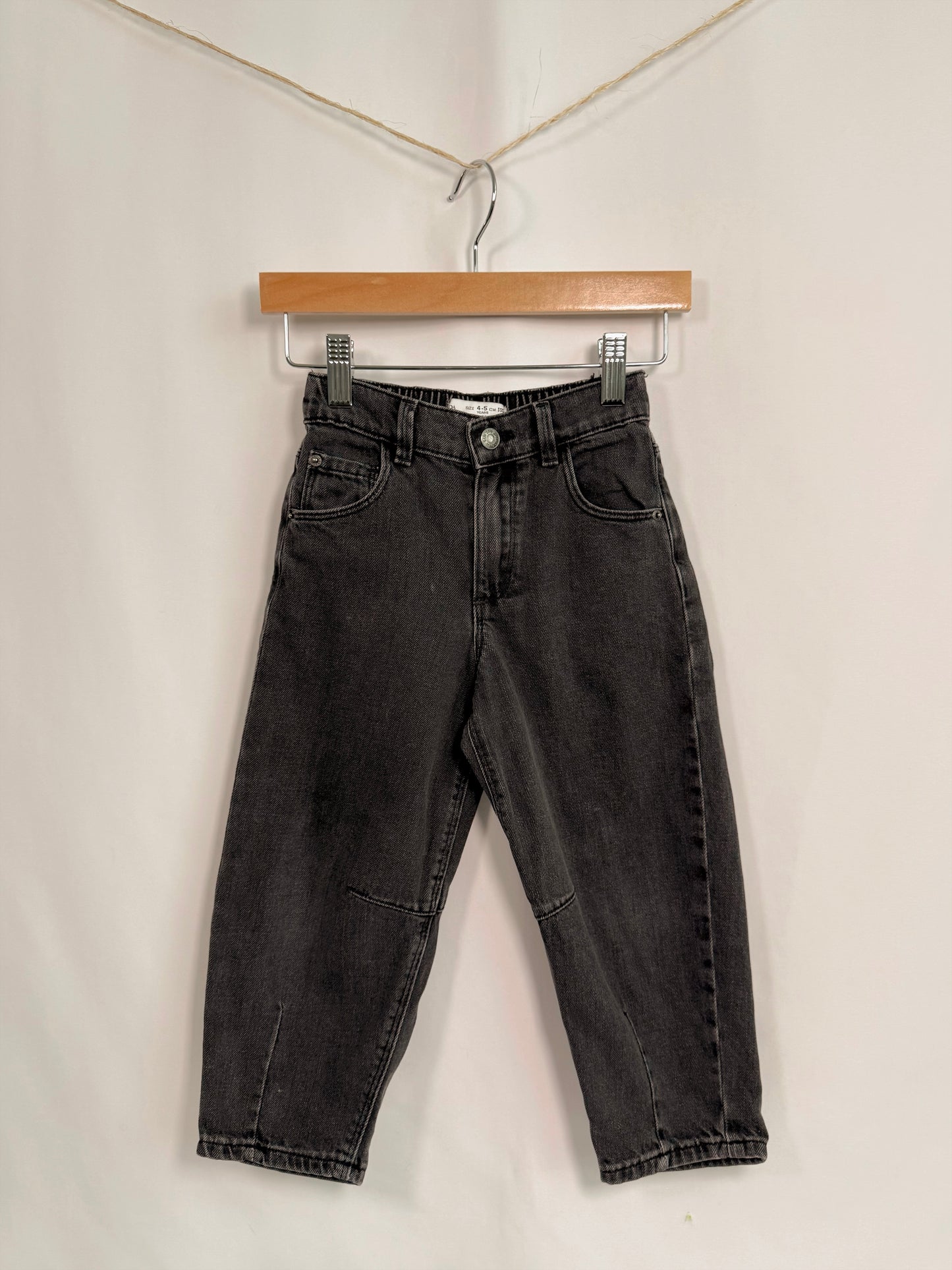 Zara Jeans