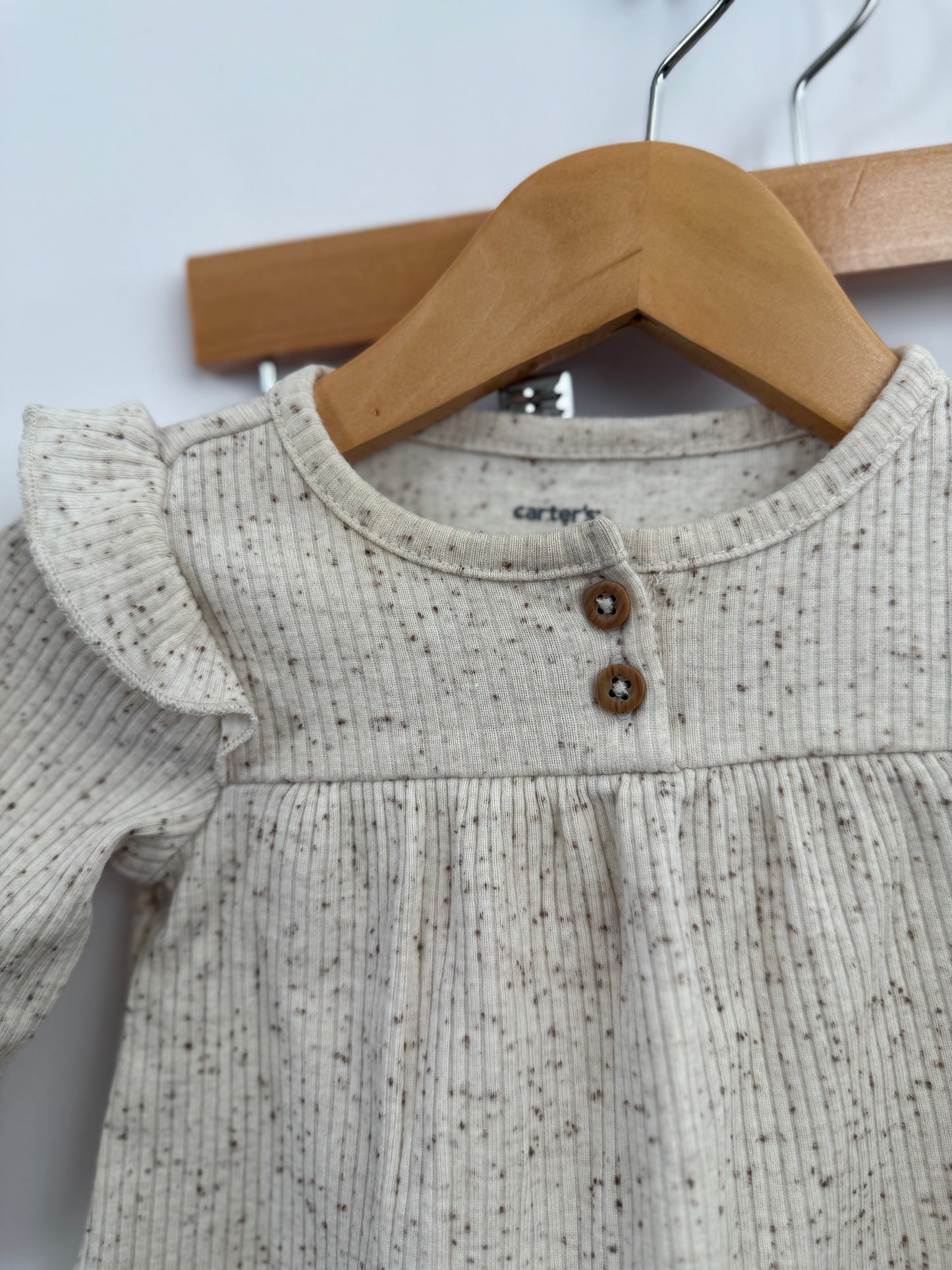 Carters Set