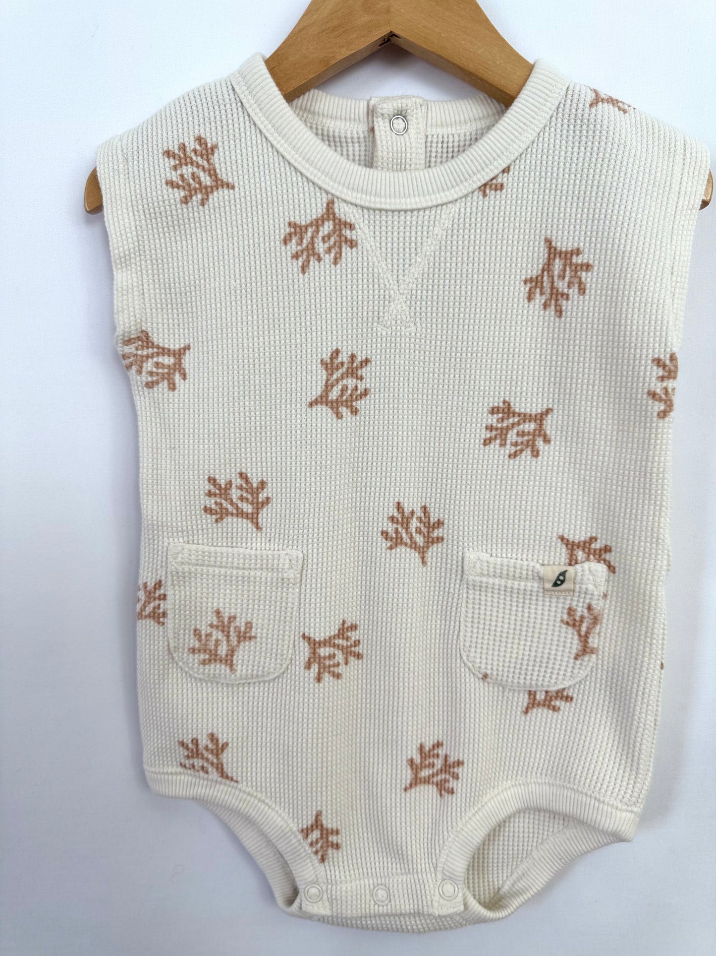 Easy-Peasy Onesie