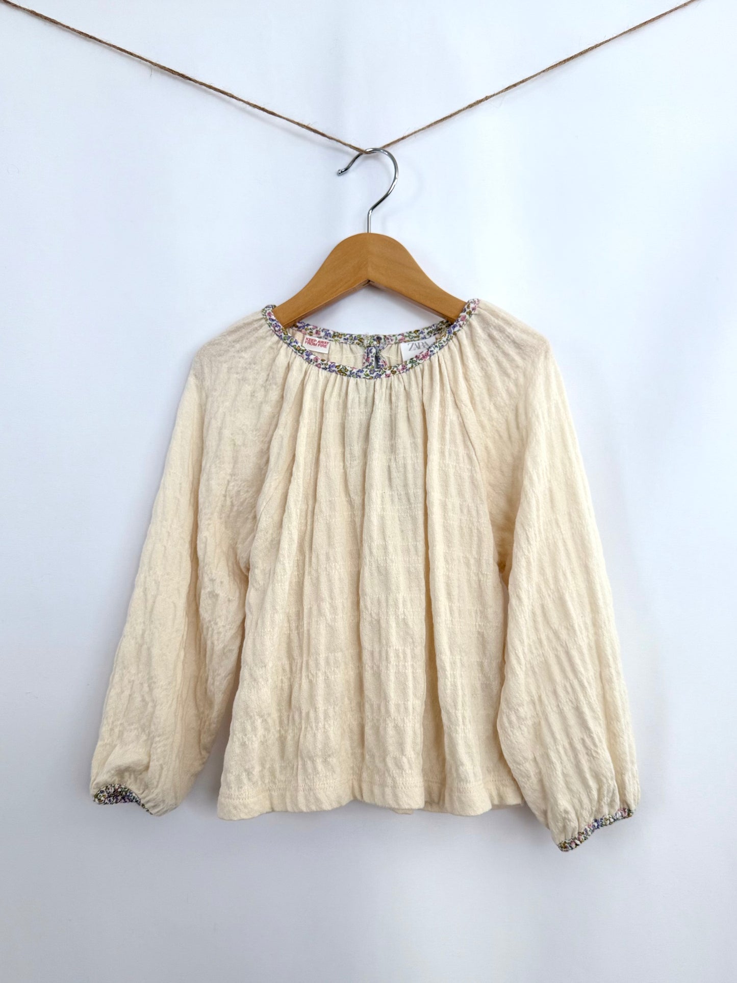 Zara Top